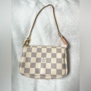 🍀SOLD🍀Authentic Mini Pochette Azur